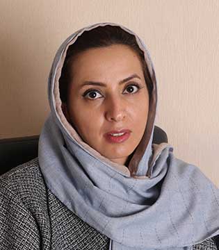 خانم دکتر زهرا صانعیان از مشاورین مرکز مشاوره و روانشناسی نیک کار در اصفهان